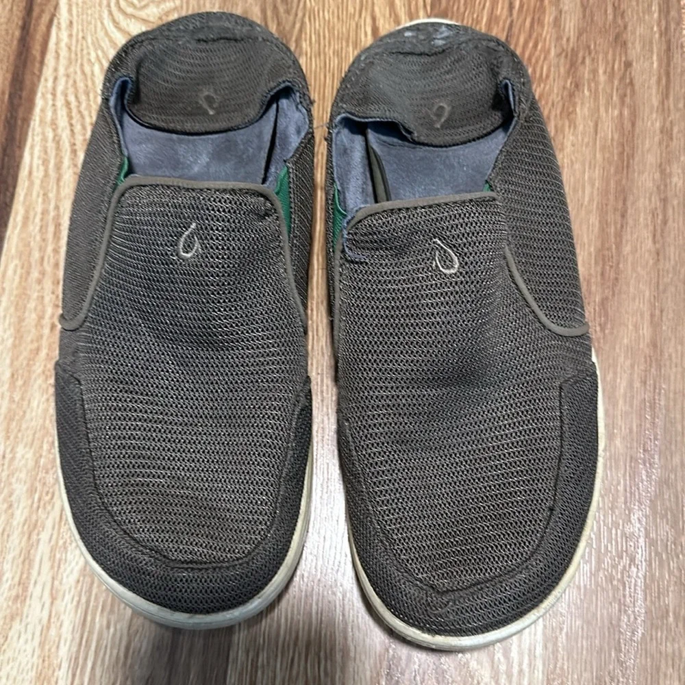 OluKai men’s shoes brown